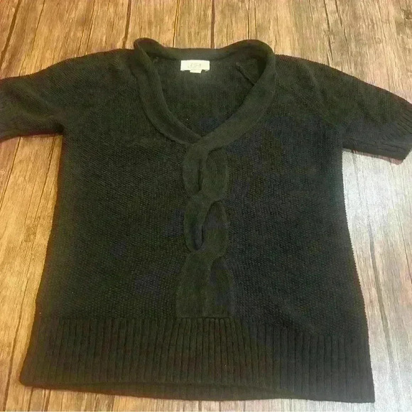 ANN TAYLOR LOFT Black V Neck Short Sleeve Knit Jumper Women's Size Small - Picture 2 of 4